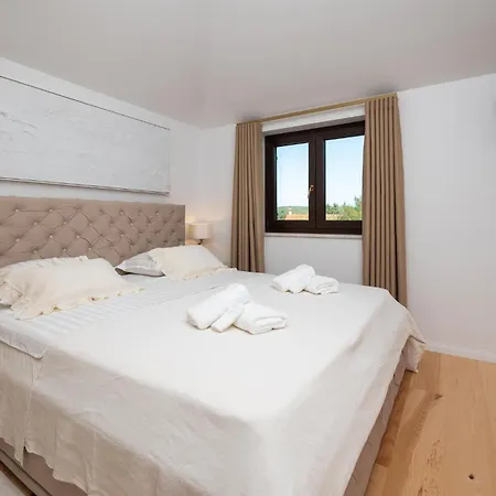 Luxurious In With Sauna Vakantiehuis *