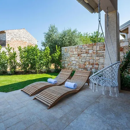 Dom wakacyjny Luxurious In With Sauna Bale